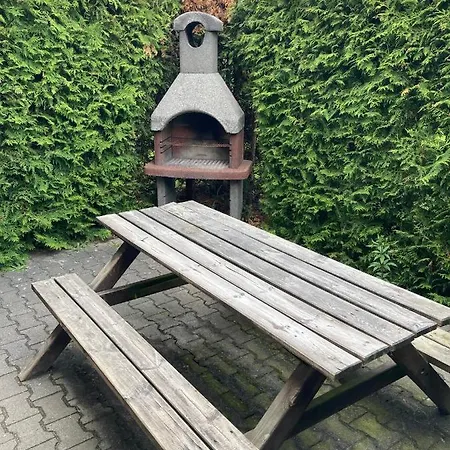 2 Fliegerhorst Walrus - Gutes Schlichtes Ferienzimmer * Peenemünde
